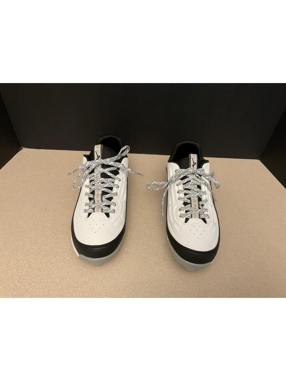 New! Womens Mizuno 9-Spike Advanced Finch Elite 6 TPU Molded Softball Cleats. 8. - Picture 2 of 7